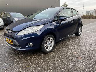 Ford Fiesta 1.2 titanium picture 6