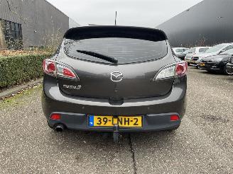 Mazda 3 1.6 5drs picture 5