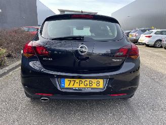 Opel Astra 1.4T 103KW picture 3
