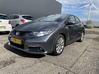 Schadeauto Honda Civic 1.8 sport 103kw 2013/9