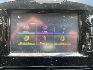 Renault Clio 5drs airco picture 13