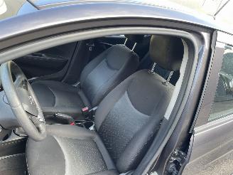 Opel Karl 5drs airco picture 10