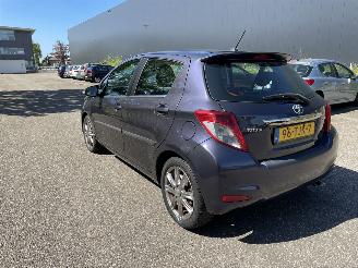 Toyota Yaris 1.3 5drs picture 6