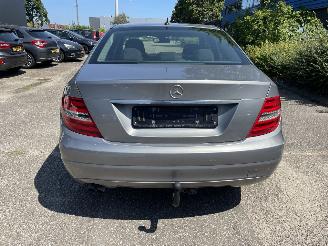 Mercedes C-klasse 200cdi sedan picture 2