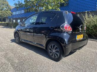 škoda osobní automobily Toyota Aygo 5drs airco nav. 2011/11