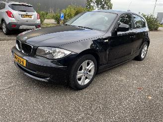 skadebil auto BMW 1-serie 116 5drs 2010/7