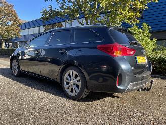 Auto incidentate Toyota Auris 1.8 hybrid 2013/10