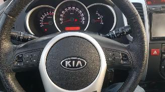 Kia Venga AUTOMAAT...PANODAK.. picture 23