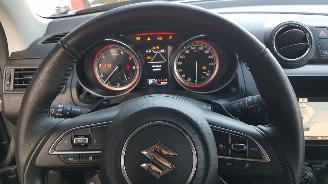 Suzuki Swift AUTOMAAT picture 14
