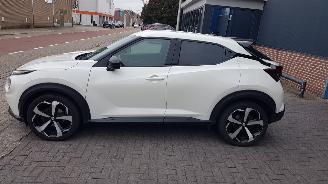 Damaged car Nissan Juke 1.0 DIG-TN-CONNECTA 2021/9