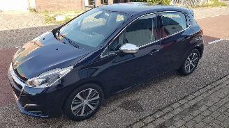 Peugeot 208 Tech Edition 110PK picture 5