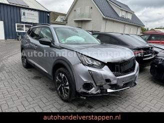 Voiture accidenté Peugeot 2008 e II Allure Pack Full Elektro 2022/3