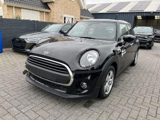 Avarii autoturisme Mini One 75KW Essential Trim Navi 2021/3