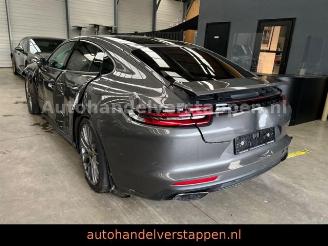 Voiture accidenté Porsche Panamera 4 E-Hybrid Sport-Chrono-Paket Panorama 2017/12