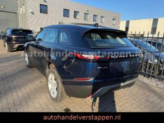 Damaged car Land Rover Range Rover Velar Dynamic SE 2.0L SI 184KW 2022/6