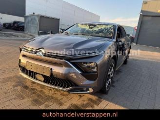 Voiture accidenté Citroën C5 X C5X Feel Pack Hybrid 132 kW 2024/1