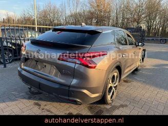 Schadeauto Citroën C5 X C5X Feel Pack Hybrid 132 kW 2024/1