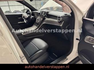 Mercedes GLC 300d 4Matic AMG Sport 9G-TRONIC Panorama picture 21