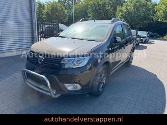 damaged passenger cars Dacia Sandero II Stepway Celebration 2017/5