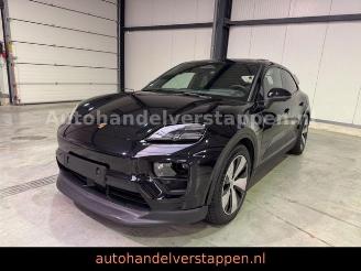 uszkodzony samochody osobowe Porsche Macan Electric 4 PDLS+ PASM Hud BOSE 2024/11
