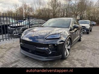 damaged passenger cars Porsche Macan Electric 4 PDLS+ PASM Hud BOSE 2024/11