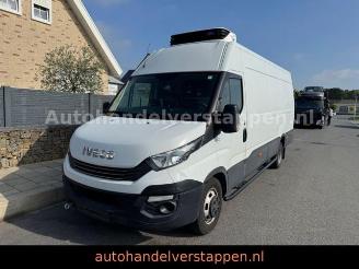 uszkodzony samochody ciężarowe Iveco Daily 35C16 MAXI HI-Matic Kuhlwagen Xarios 350 2018/1
