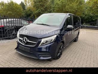 skadebil auto Mercedes V-klasse  2022/8