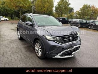 krockskadad bil auto Volkswagen T-Cross TSI 85 kW Life DSG 2024 2024/12