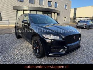 skadebil auto Jaguar F-Pace R-Sport D180 20D AWD 2017/5