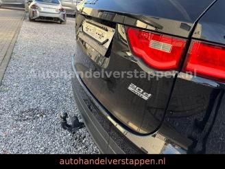 Jaguar F-Pace R-Sport D180 20D AWD picture 8