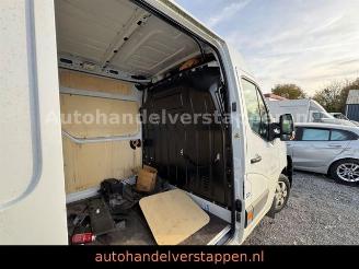 Renault Master 2.3 DCI 135 BLUE G CONFORT L3H2 35 picture 22