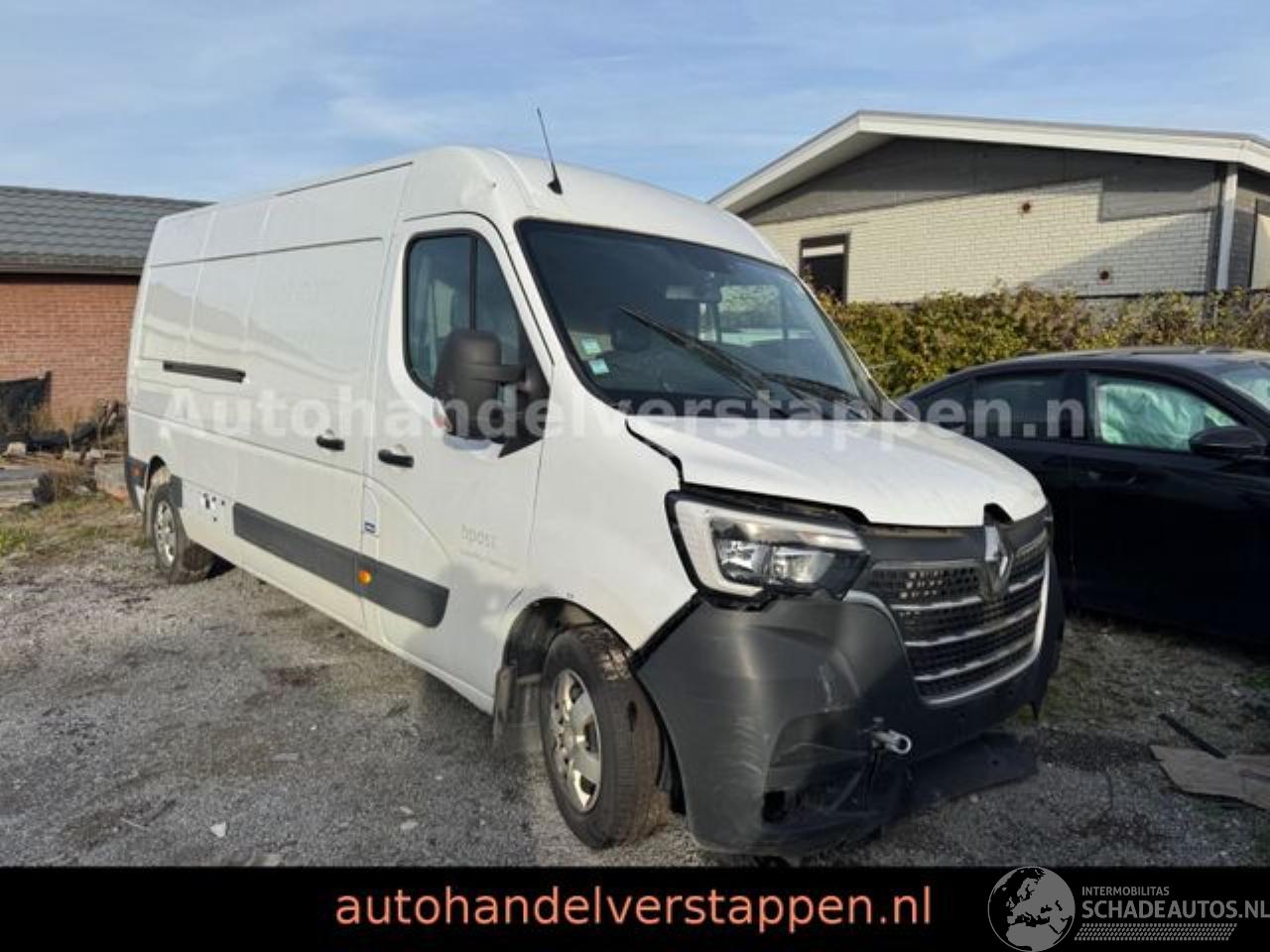 Renault Master 2.3 DCI 135 BLUE G CONFORT L3H2 35