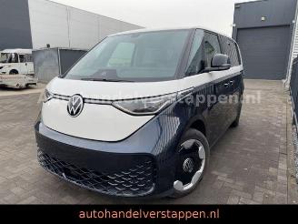 krockskadad bil auto Volkswagen ID.Buzz Bus 150 kW Pro 2× EL. Tur 2024/4