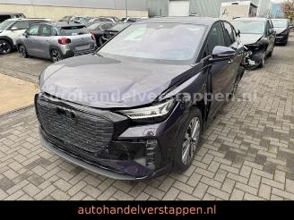 Unfallwagen Audi Q4 e-tron 45 e-tron 195KW Quattro ADVANCED 2024/4