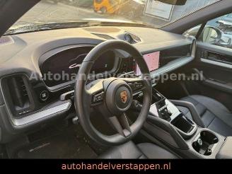 Porsche Cayenne E-Hybrid Exclusive Design Matric ACC picture 19