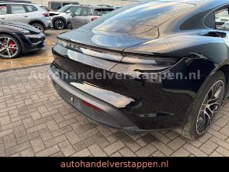Porsche Taycan 350KW Panorama-Glasdach Leder 20zoll picture 6