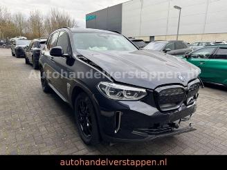 Unfallwagen BMW iX3 Impressive 210KW 82KWH Panorama 2021/12
