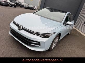 skadebil auto Volkswagen Golf 8.5 Lim. 1.5 TSI 85 kW Life Panorama 2025/5