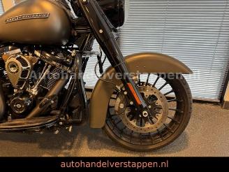 Harley-Davidson Road King Special - Krugger picture 51