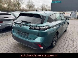 krockskadad bil auto Peugeot 308 III SW Active Pack 1.5HDI 96KW 2024/6