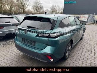 Coche accidentado Peugeot 308 III SW Active Pack 1.5HDI 96KW 2024/6