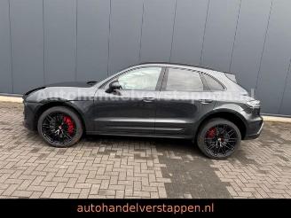 Porsche Macan GTS 2.9L 324KW SPORT CHRONO picture 4