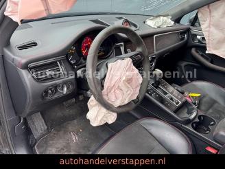 Porsche Macan GTS 2.9L 324KW SPORT CHRONO picture 31