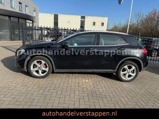 Mercedes GLA 200 CDI / d Urban Automatik picture 4