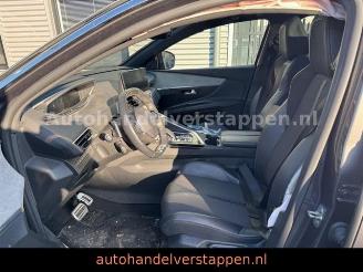 Peugeot 3008 Hybrid 225 E-AUTO8 GT Paket Panorama picture 19