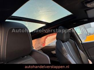 Peugeot 3008 Hybrid 225 E-AUTO8 GT Paket Panorama picture 21