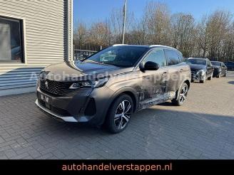 Peugeot 3008 Hybrid 225 E-AUTO8 GT Paket Panorama picture 4