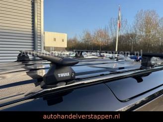 Land Rover Defender 90 Hard Top X-Dynamic SE D250 picture 23