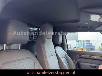 Land Rover Defender 90 Hard Top X-Dynamic SE D250 picture 29