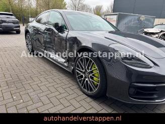 Porsche Panamera 4 E-Hybrid Sport-Chrono-Paket Facelift picture 12